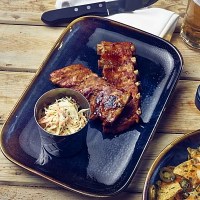 Genware Blue Rustic Terra Stoneware Oblong Plate with food
